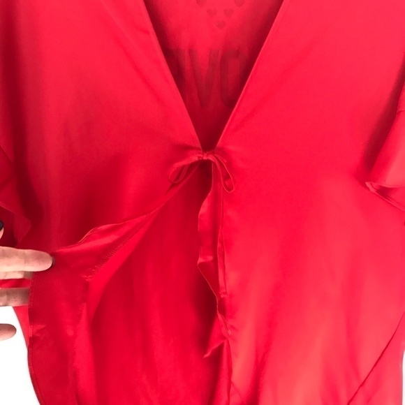 Victoria's Secret Red Satin LOVE Kimono Ruffles OS - Picture 4 of 8